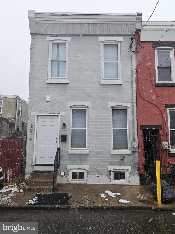 2016 N LEITHGOW ST, Philadelphia, PA 19122