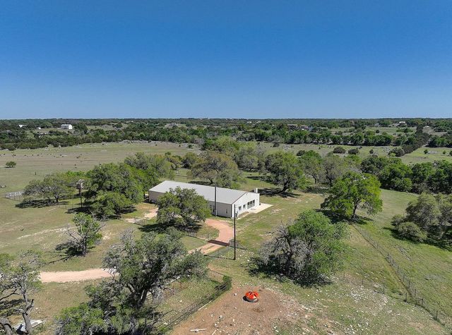 5901 RR 1869, Liberty Hill, TX 78642