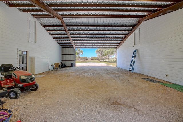 5901 RR 1869, Liberty Hill, TX 78642