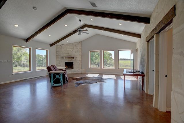 5901 RR 1869, Liberty Hill, TX 78642