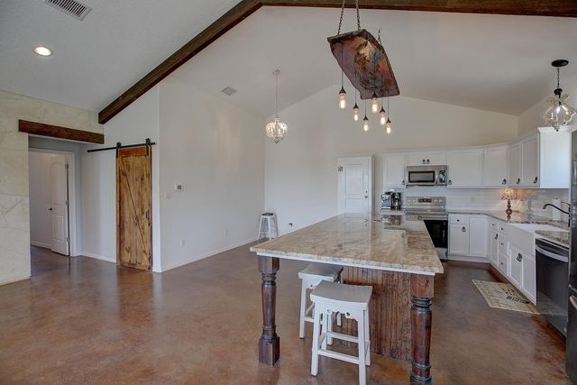 5901 RR 1869, Liberty Hill, TX 78642