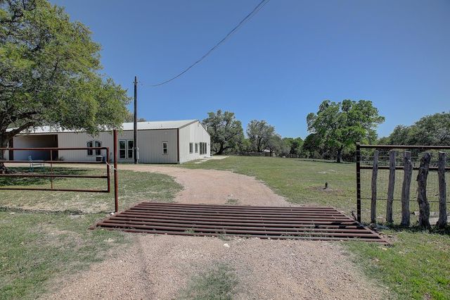 5901 RR 1869, Liberty Hill, TX 78642