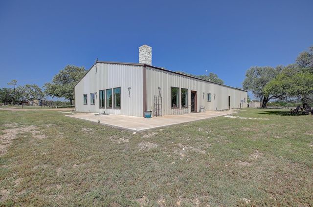 5901 RR 1869, Liberty Hill, TX 78642