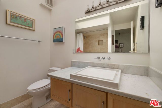 2330 Silver Ridge Avenue, Los Angeles, CA 90039