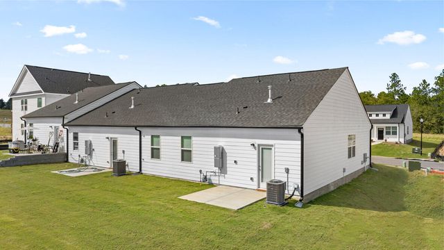 811 Feldspar Mnr, Graniteville, SC 29829