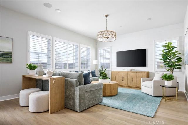 255 Renewal Road, Rancho Mission Viejo, CA 92694