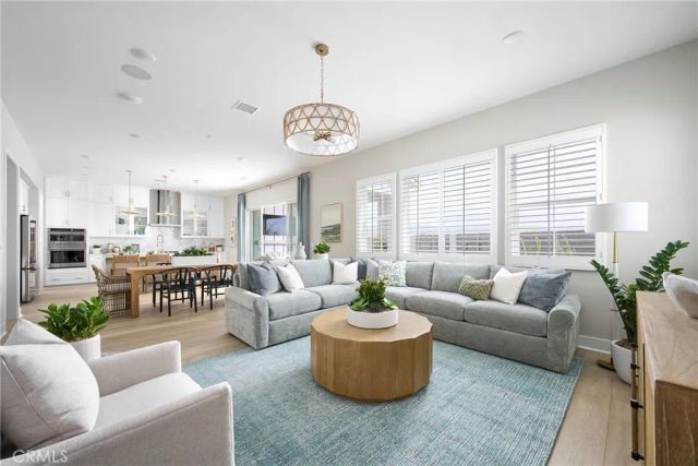 255 Renewal Road, Rancho Mission Viejo, CA 92694