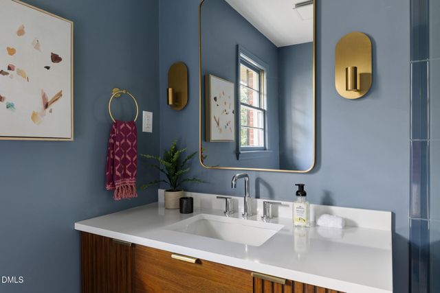 805 E Hudson Avenue, Durham, NC 27704