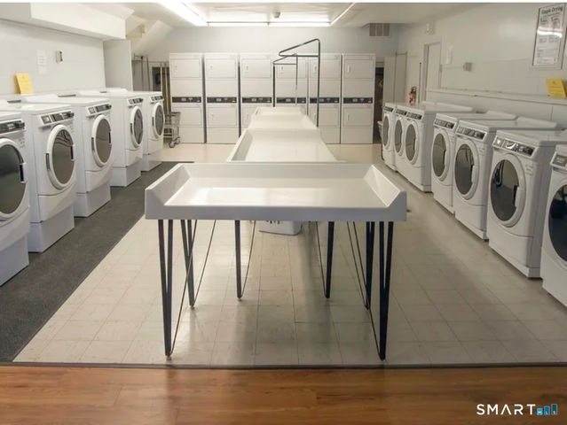 31 Woodland Street 1I, Hartford, CT 06111