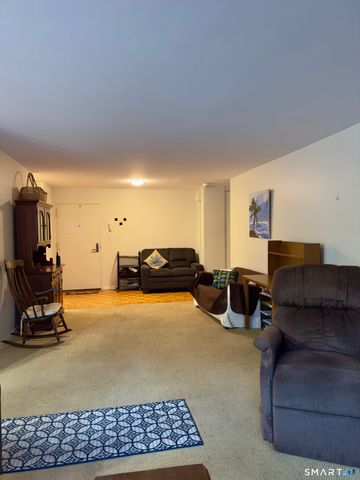 31 Woodland Street 1I, Hartford, CT 06111