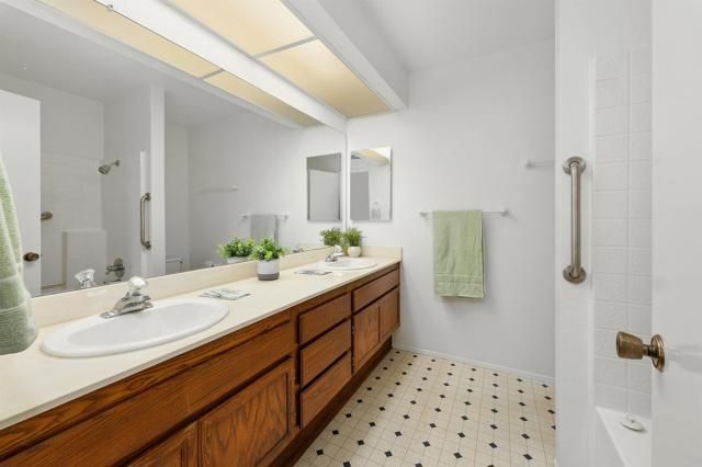 895 Mesa Place, Chula Vista, CA 91910