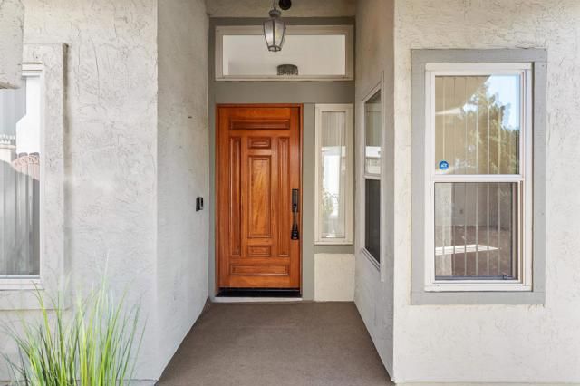 895 Mesa Place, Chula Vista, CA 91910