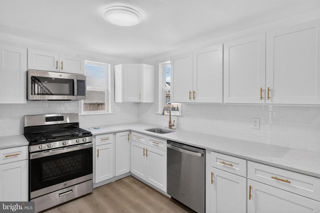 337 HUDSON ST, Gloucester City, NJ 08030