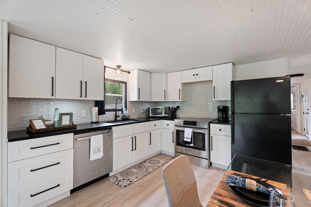 31242 Wildwood Drive, Afton, OK 74331