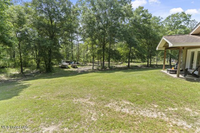 284 Osborn Moody Road, Poplarville, MS 39470