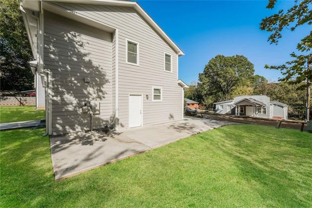 884 Third Street, Stone Mountain, GA 30083