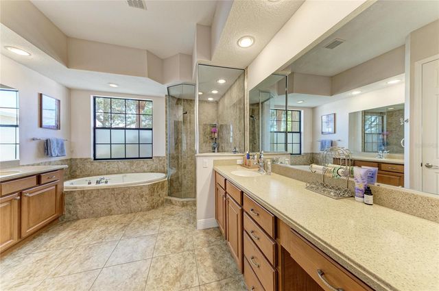 14325 SUNDIAL PLACE, Lakewood Ranch, FL 34202