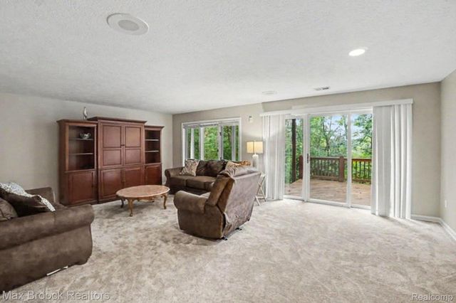 6510 Scenic Pines Court, Independence Charter Township, MI 48346