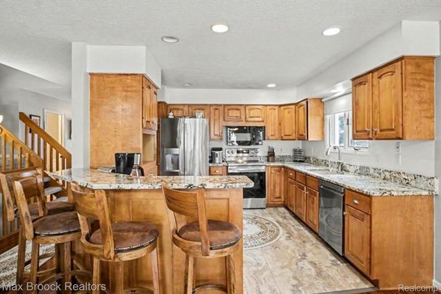 6510 Scenic Pines Court, Independence Charter Township, MI 48346
