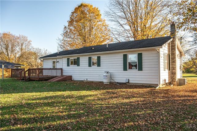 385 Fairview Circle, Winfield, NY 13491