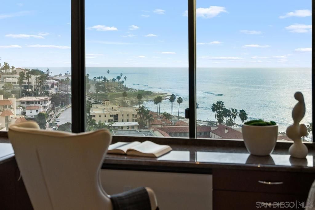 939 Coast Blvd 15E, La Jolla, CA 92037