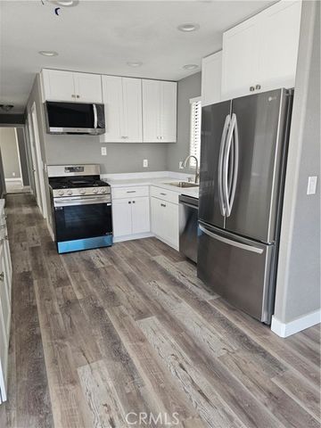 530 W DEVONSHIRE 72, Hemet, CA 92543