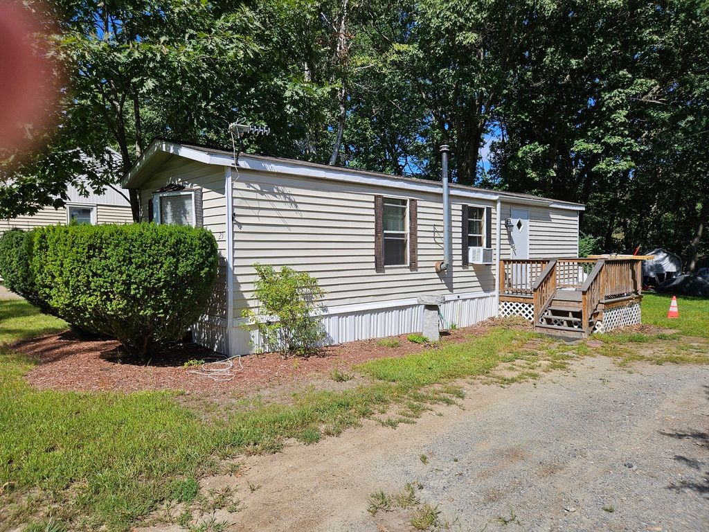 29 Catacunemaug Road 2, Shirley, MA 01464