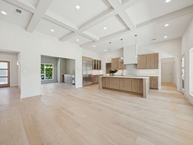 4008 Tamworth Road, Fort Worth, TX 76116