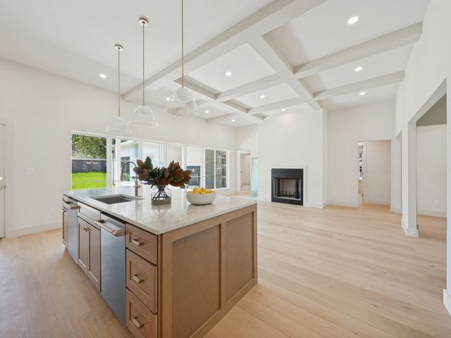 4008 Tamworth Road, Fort Worth, TX 76116