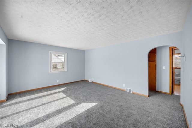 2099 Pontius Road, Mogadore, OH 44260