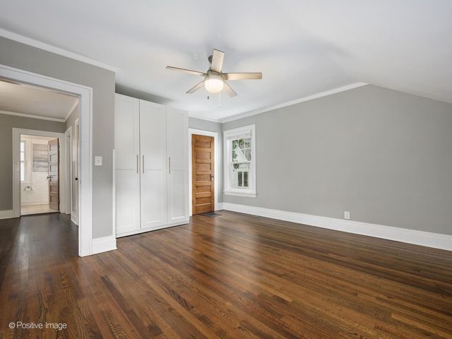 789 N Park Boulevard, Glen Ellyn, IL 60137