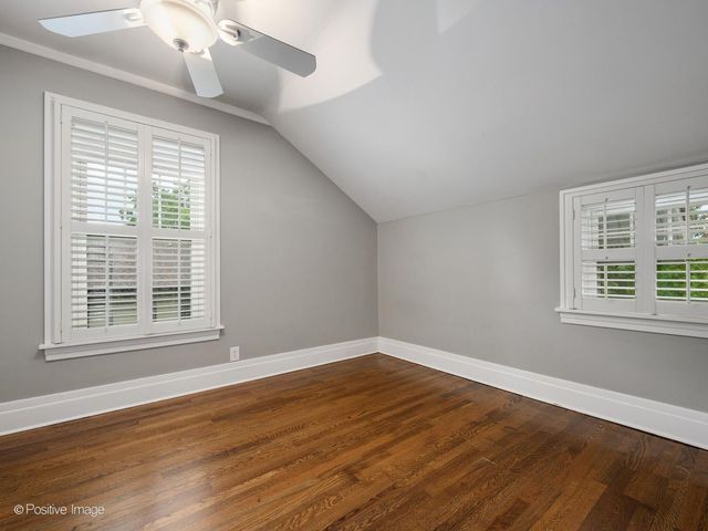 789 N Park Boulevard, Glen Ellyn, IL 60137
