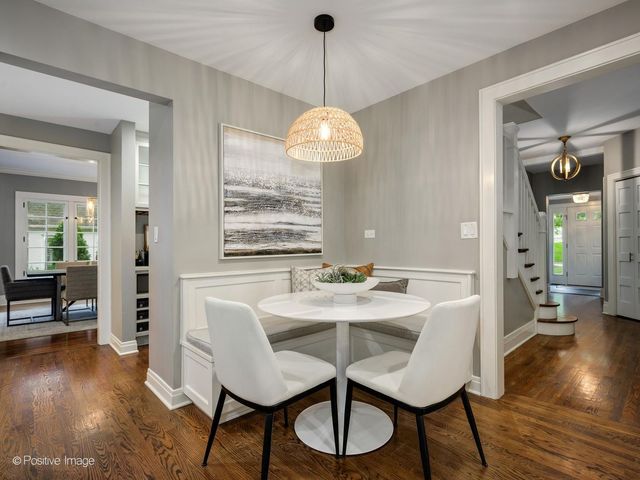 789 N Park Boulevard, Glen Ellyn, IL 60137