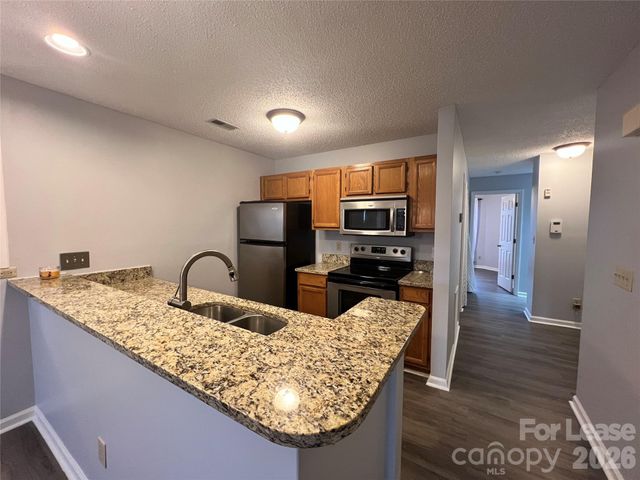 726 Southwest Drive, Davidson, NC 28036