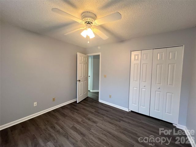 726 Southwest Drive, Davidson, NC 28036