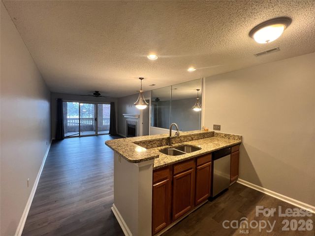 726 Southwest Drive, Davidson, NC 28036