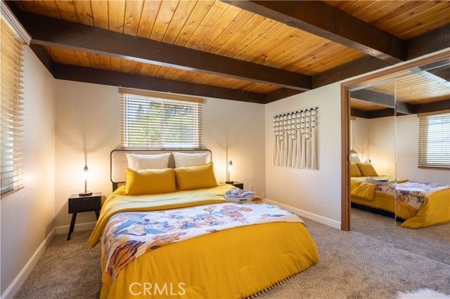 2395 Hunsaker, Running Springs, CA 92382