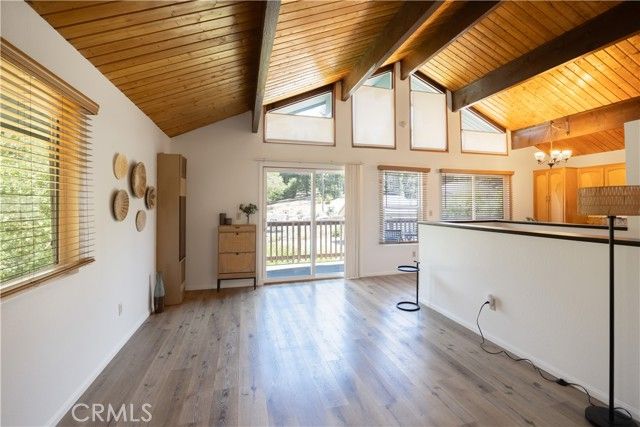 2395 Hunsaker, Running Springs, CA 92382