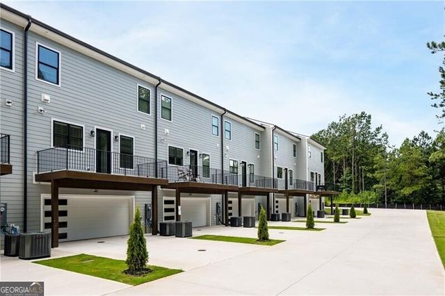 173 Brush Creek Court, Stockbridge, GA 30281