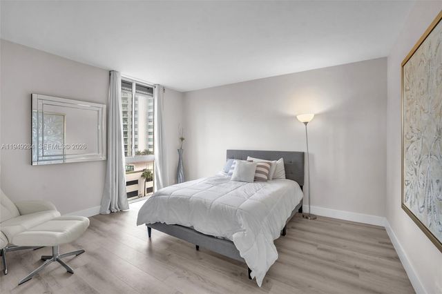 20191 E Country Club DR 601, Aventura, FL 33180