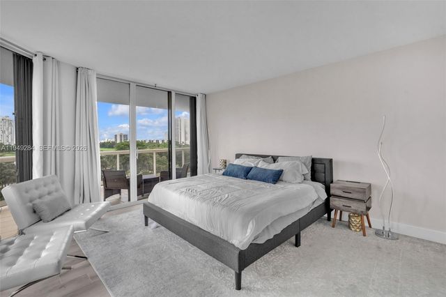 20191 E Country Club DR 601, Aventura, FL 33180