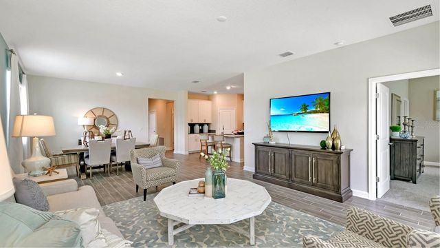 5548 FIONA LANE, St Cloud, FL 34771