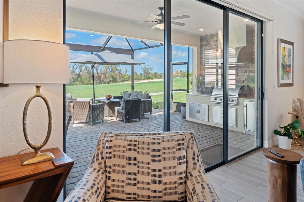 Image 16 of property listing at 5834 BRANDON RUN, Lakewood Ranch, FL 34211