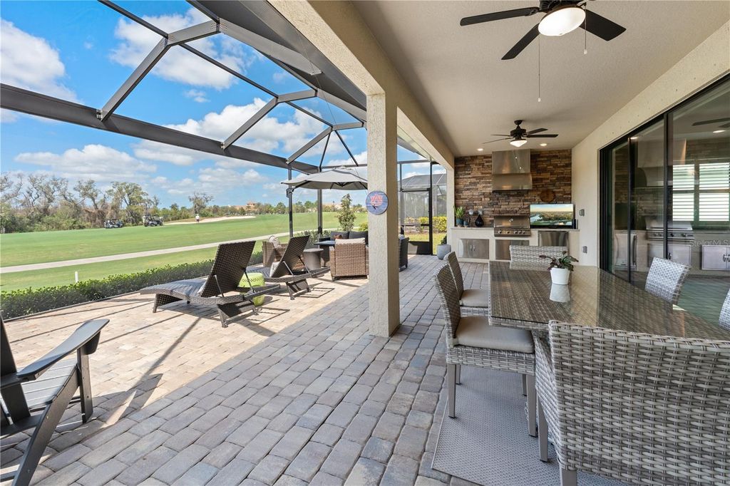 Image 37 of property listing at 5834 BRANDON RUN, Lakewood Ranch, FL 34211