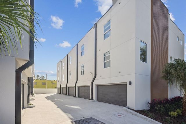 2316 E CONCORD STREET 8, Orlando, FL 32803