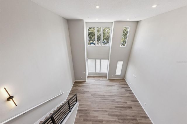 2316 E CONCORD STREET 8, Orlando, FL 32803