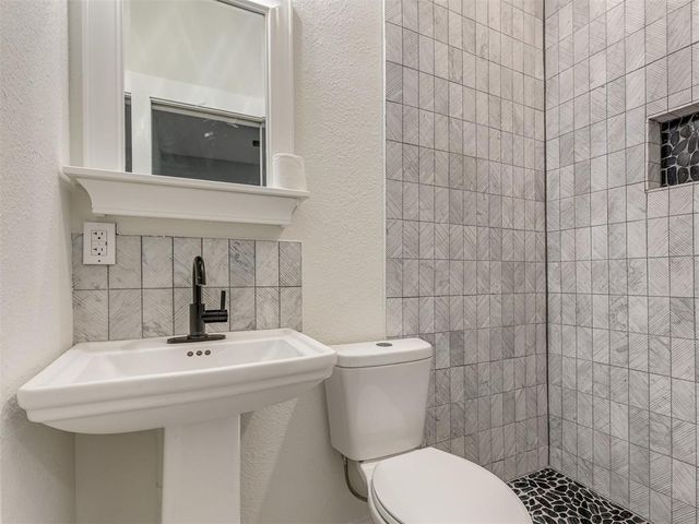 106 4th Street, Wellston, OK 74881