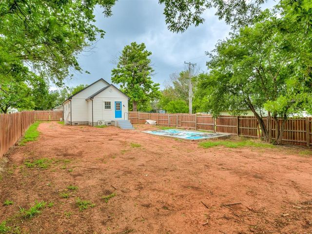 106 4th Street, Wellston, OK 74881