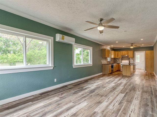 106 4th Street, Wellston, OK 74881