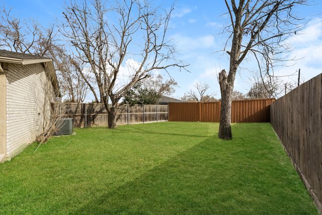 422 Paldao Drive, Mesquite, TX 75149